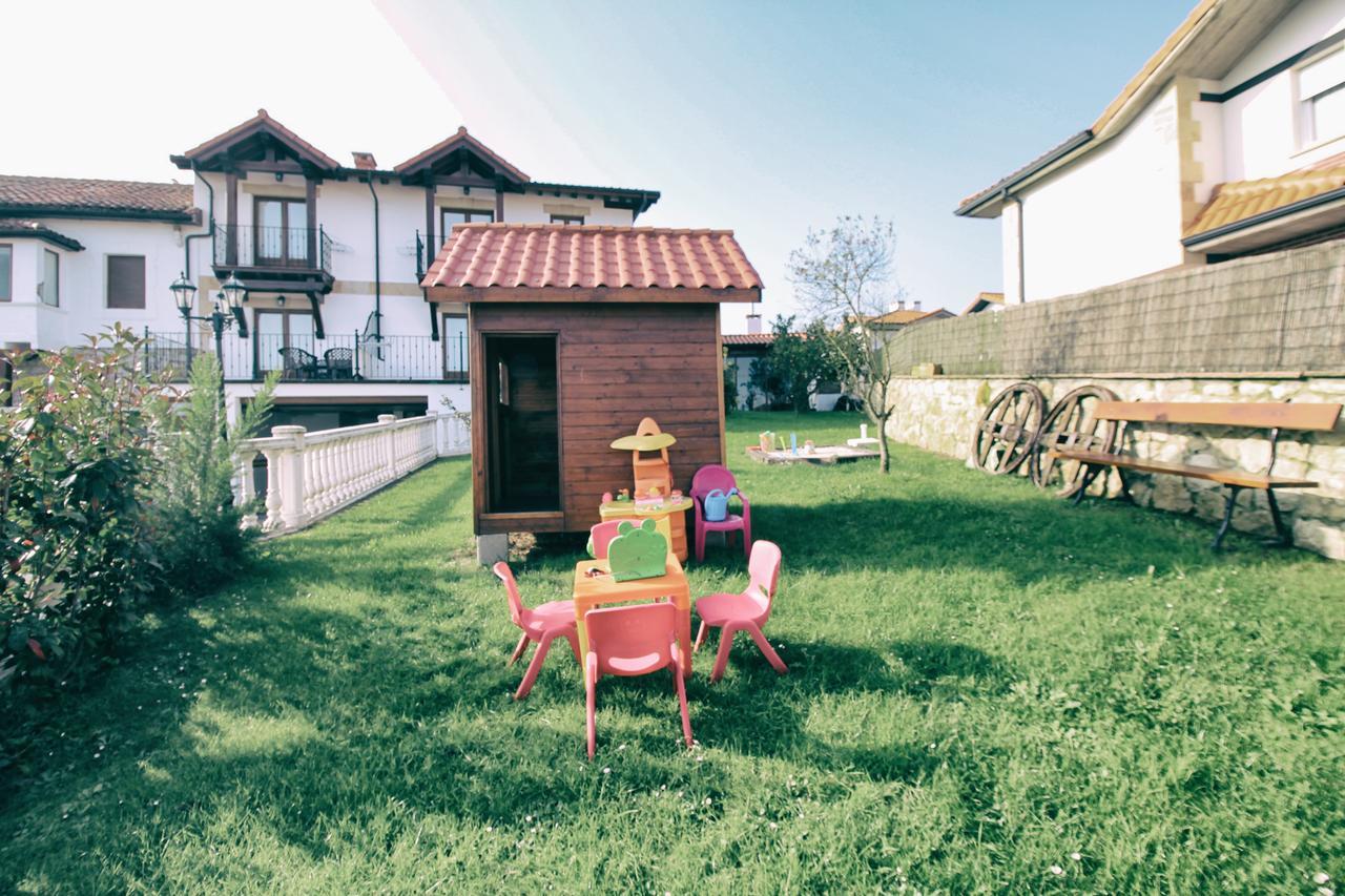Apartamentos La Fuente De Enmedio Суансес Экстерьер фото