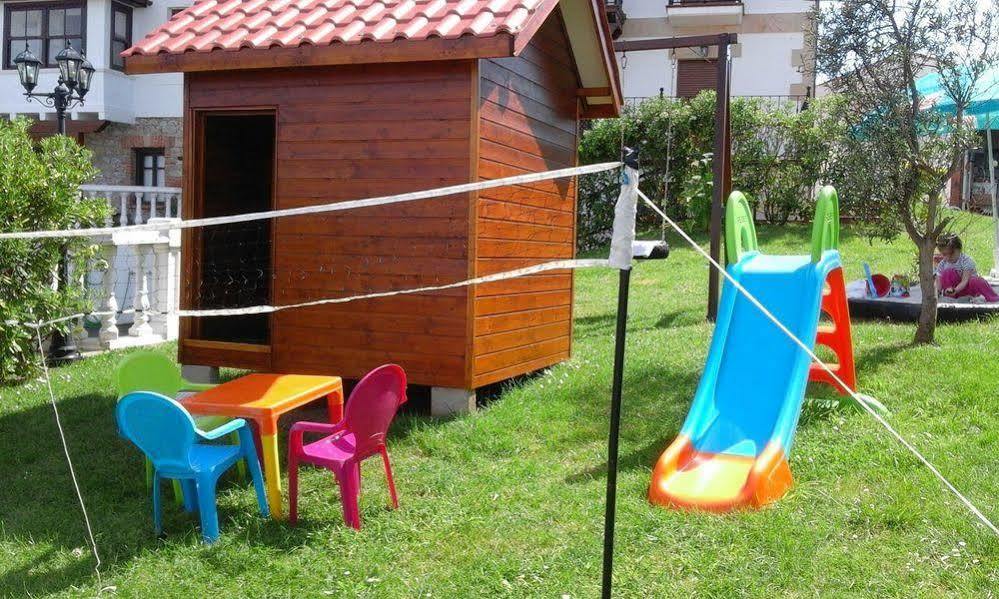 Apartamentos La Fuente De Enmedio Суансес Экстерьер фото
